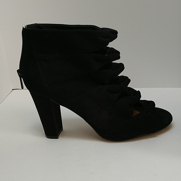 Torrid Shoes - 💕Cute! Torrid open toe bootie with knotted front